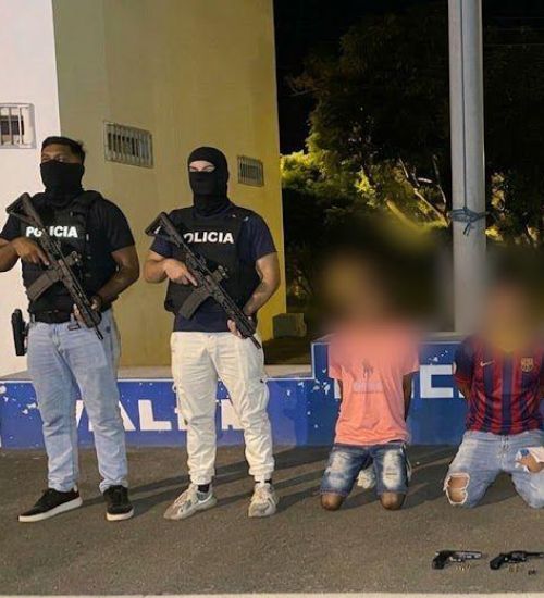 Policía captura a tres presuntos extorsionadores en Chone, denuncia receptada el marzo