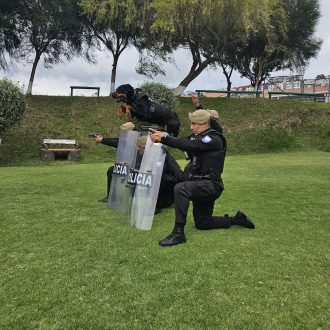 ENTRENAMIENTO CANES DE GUARDA Y DEFENSA